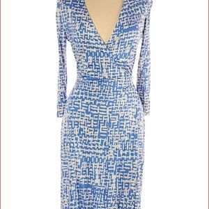 Beautiful Silk DVF Wrap Dress, size 10